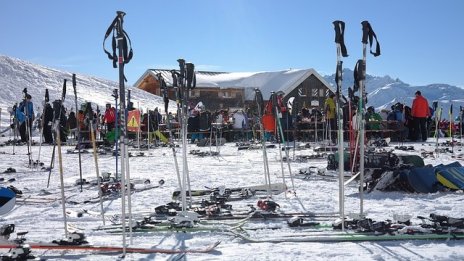 КЗП провери 350 обекта в планинските курорти за една седмица