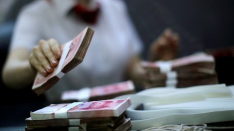 Китайският устрем за инвестиране в бедни страни безпокои Запада