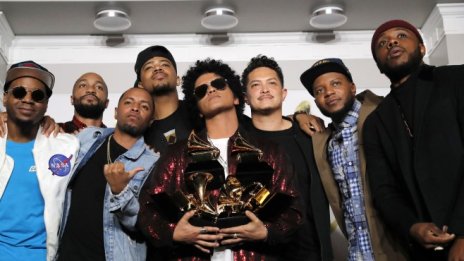 Церемонията "Грами" – смирена и с политически привкус