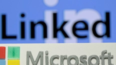 И Google, и Facebook са имали интерес към LinkedIn