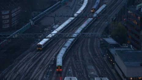 Правителството отпуска заем от 104 млн. лева за БДЖ