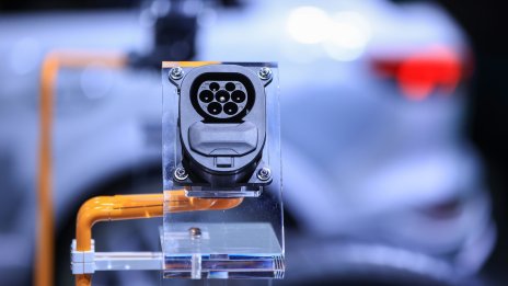 Германия все повече се отдалечава от целите за вредните емисии