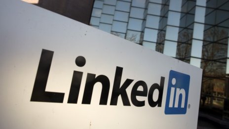 LinkedIn преговаря с руските регулатори за блокирането на услугата