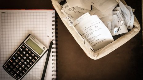 Карлово излиза от списъка на общините длъжници