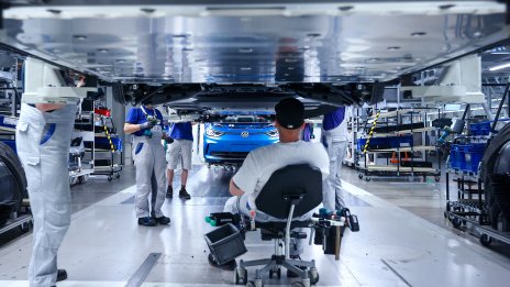 Германските фабрични поръчки са нараснали преди новите мита на Тръмп