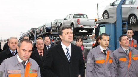 Драгомир Стойнев: Търсим азиатски пазари за бизнеса