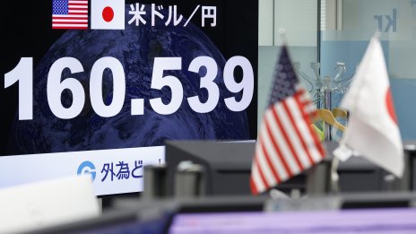 Hang Seng поведе загубите в Азиатско-Тихоокеанския регион