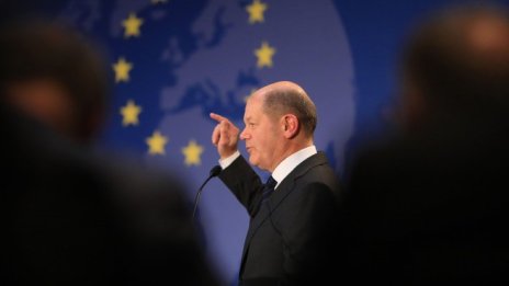 Германският дълг скaчa до над 75% от БВП през 2020 г. 