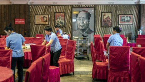 Китай засега не печели коронавирусната пропагандна битка