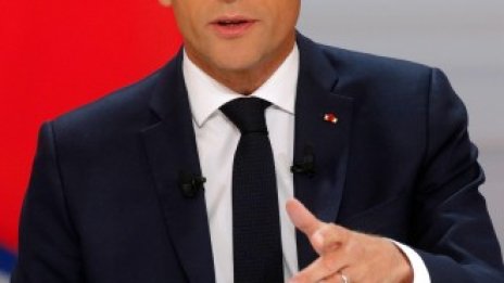 Макрон предлага значително понижаване на данъка върху доходите*