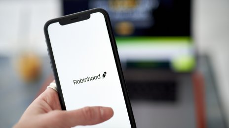 Robinhood пуска настолната си платформа, добавя търговия с фючърси в приложението