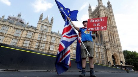 Brexit ще вгорчи живота на британците в Европа
