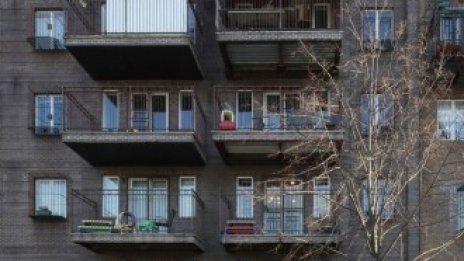 В САЩ офертните войни се пренасят и към пазара на жилища под наем