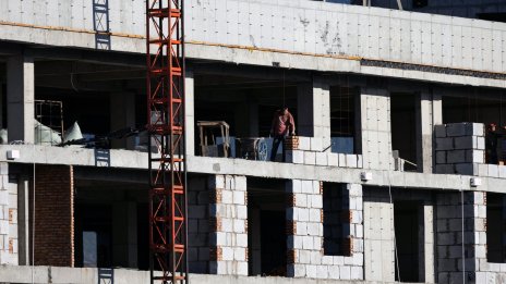 Строителството у нас отбеляза пети годишен спад от началото на 2023 г. през юли