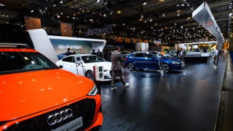 5G данните готвят подобрение на технологиите в автомобила