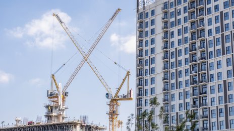 Емирът на Дубай се възползва от имотния бум в града с план за нов имотен тръст