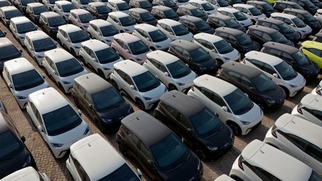 Китай се фокусира върху проблема с употребяваните автомобили с „нулев пробег“