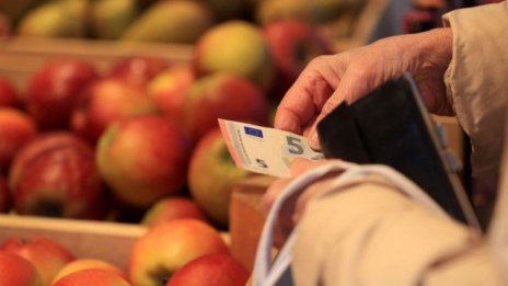 Инфлацията в еврозоната достига 3% през август