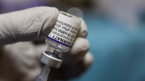 Pfizer: Трета доза е безопасна и ефективна за Covid-19 и новите варианти