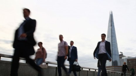 Възстановяването ще бъде подкрепено от връщането в офисите 