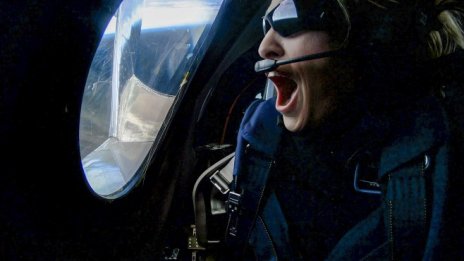 600 желаят да летят с Virgin Galactic