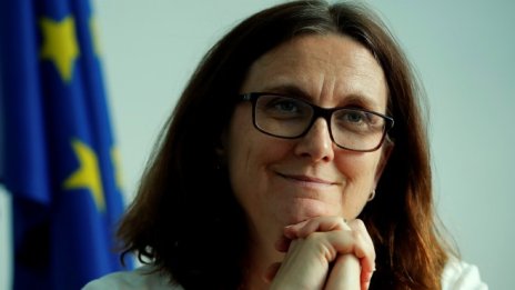 ЕС е готов да преговаря със САЩ за решаване на търговския спор