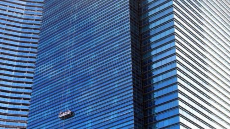 Къде е мястото на небостъргачите в София?