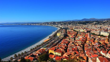 Луксозна сграда на Френската ривиера привлича богати американци след ремонт за 400 млн. долара