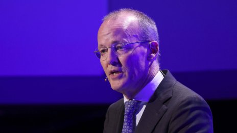 Ястребът от ЕЦБ Клаас Кнот започна да свива крилата си