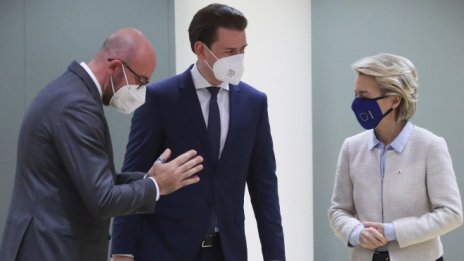 След срещата на върха: ЕС затвори небето си за самолети от Беларус