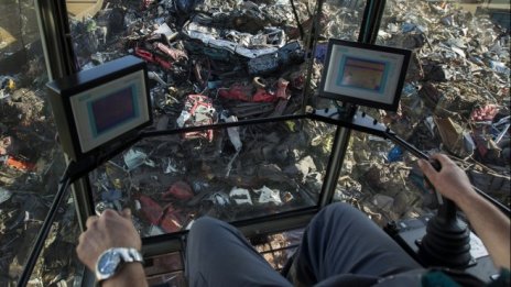 Сделките със скрап на стойност до 100 лева годишно ще се разплащат в брой