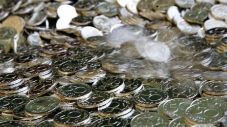 Линията на бедност да бъде 314 лв. през 2017 г., предлага МТСП