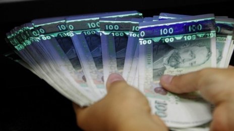 Новите договори за финансов лизинг се увеличиха с 6,9% за една година