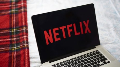 Netflix трябва да купи TikTok