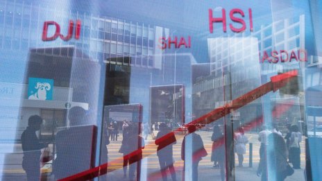 Мрачното настроение премина и на азиатските борси след Wall Street