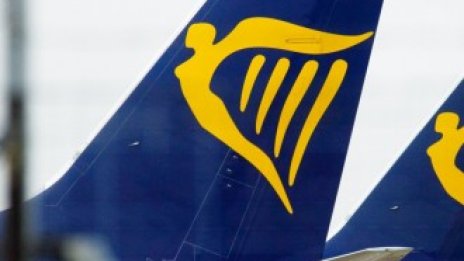 Ryanair свива с 20% капацитета си за идните два месеца заради слаби резервации