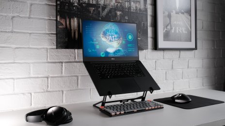 42% от хората очакват изкуственият интелект да замени тяхната работа