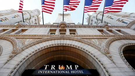 Прокурори започват дела срещу Доналд Тръмп