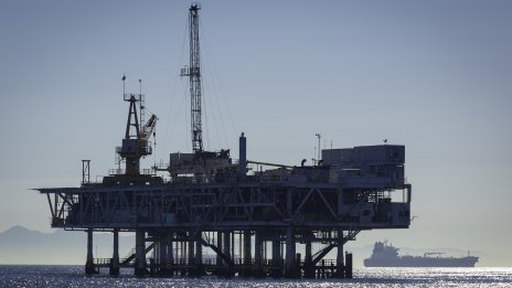 Хроничната ценова волатилност се превръща в новото нормално за петрола