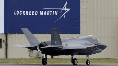 Lockheed Martin с най-големи шансове при търга за канадските изтребители
