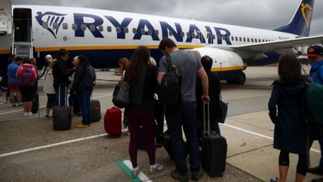 От октомври Ryanair ще таксува ръчния багаж до 10 килограма 