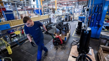 Еврозоната вероятно е изпаднала в рецесия през есента