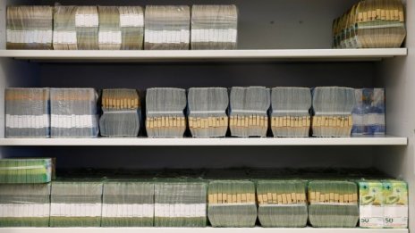 Обратният ефект на отрицателните лихви върху спестяването