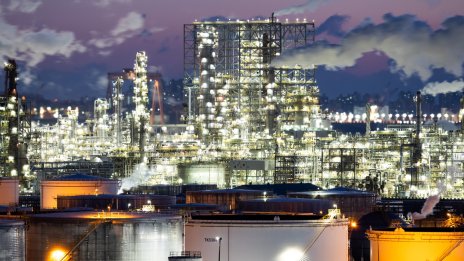 МАЕ: Търсенето на петрол едва ли ще доближи нивата от 2022-2023 г., ако цената не спадне