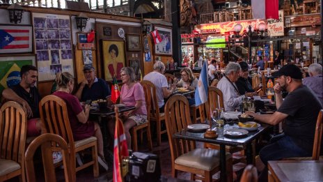 Медта и търсенето ще помогнат на икономиката на Чили да избегне свиване през 2023 г.