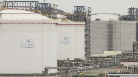 "Газпром": Европа дестабилизира пазарите на втечнен газ през 2022 г.