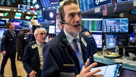 Dow завършва най-силния си месец от януари 1987 г.