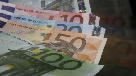 Експерти: България изпълнява критериите за влизане в еврозоната