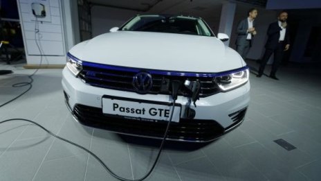 Премиера на Passat GTE и в България