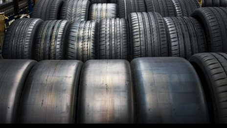 EK проверява производителите на автомобилни гуми заради съмнения за ценови картел